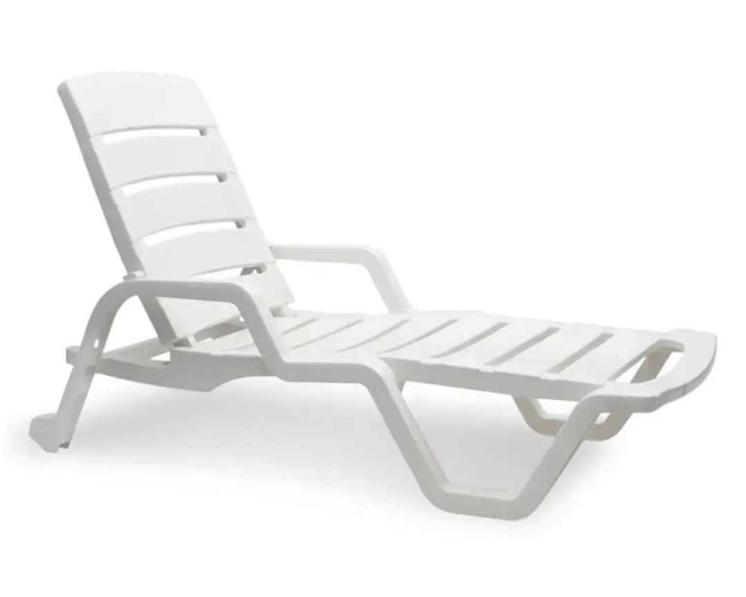 REPOSERA CAMASTRO RECLINABLE RESINA CABO BLANCO REYPLAST